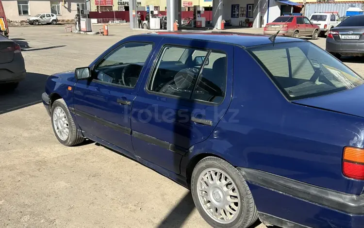 Volkswagen Vento 1993 годаүшін1 400 000 тг. в Уральск