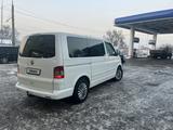 Volkswagen Multivan 2006 года за 8 000 000 тг. в Алматы – фото 4