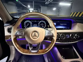 Mercedes-Benz S 500