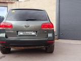 Volkswagen Touareg 2003 года за 4 200 000 тг. в Шымкент – фото 4