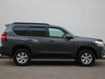 Toyota Land Cruiser Prado Comfort 2023 года за 25 490 000 тг. в Астана – фото 6