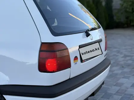 Volkswagen Golf 1995 года за 1 850 000 тг. в Тараз – фото 16