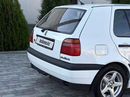 Volkswagen Golf 1995 года за 1 850 000 тг. в Тараз – фото 15