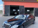 Mercedes-Benz S 600 2005 годаfor7 000 000 тг. в Жанаозен – фото 4