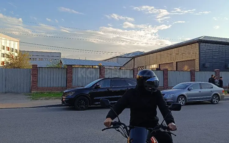 Honda  CB 100 2023 года за 400 000 тг. в Алматы