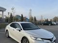 Toyota Camry 2018 года за 13 000 000 тг. в Кызылорда – фото 2