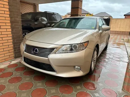 Lexus ES 300h 2012 года за 10 700 000 тг. в Актау