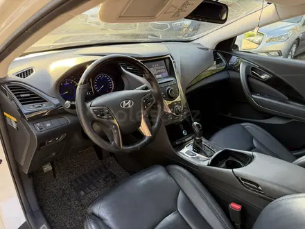 Hyundai Grandeur 2013 года за 8 450 000 тг. в Алматы – фото 22