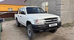 Toyota Hilux 2004 года за 2 800 000 тг. в Кульсары