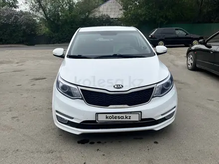 Kia Rio 2015 года за 5 550 000 тг. в Усть-Каменогорск – фото 2