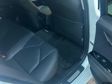 Toyota Camry 2018 года за 13 900 000 тг. в Павлодар – фото 5