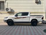 Toyota Hilux 2024 года за 25 000 000 тг. в Актау – фото 3