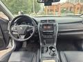 Toyota Camry 2017 года за 9 800 000 тг. в Караганда – фото 8