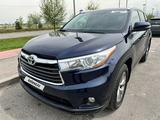 Toyota Highlander 2015 годаүшін15 700 000 тг. в Алматы – фото 4