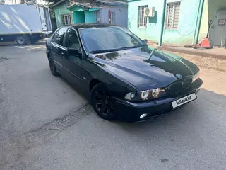 BMW 5 Series, 2001