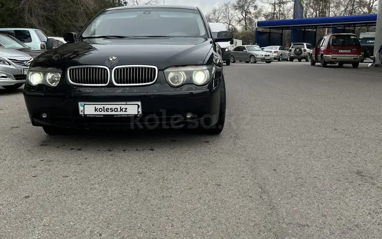 BMW 745 2004 годаүшін6 500 000 тг. в Алматы