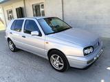 Volkswagen Golf 1998 года за 2 500 000 тг. в Шымкент