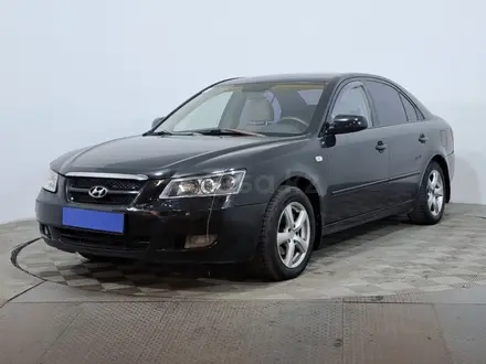 Hyundai Sonata 2005 года за 2 190 000 тг. в Астана