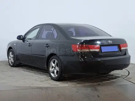 Hyundai Sonata 2005 года за 2 190 000 тг. в Астана – фото 7