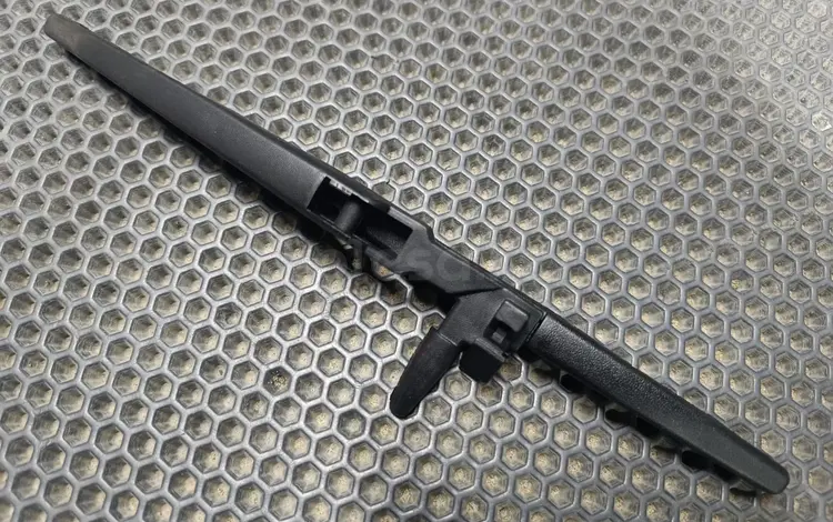 Задний дворник 4Runner за 5 000 тг. в Алматы