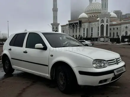 Volkswagen Golf 1999 года за 2 200 000 тг. в Семей – фото 4