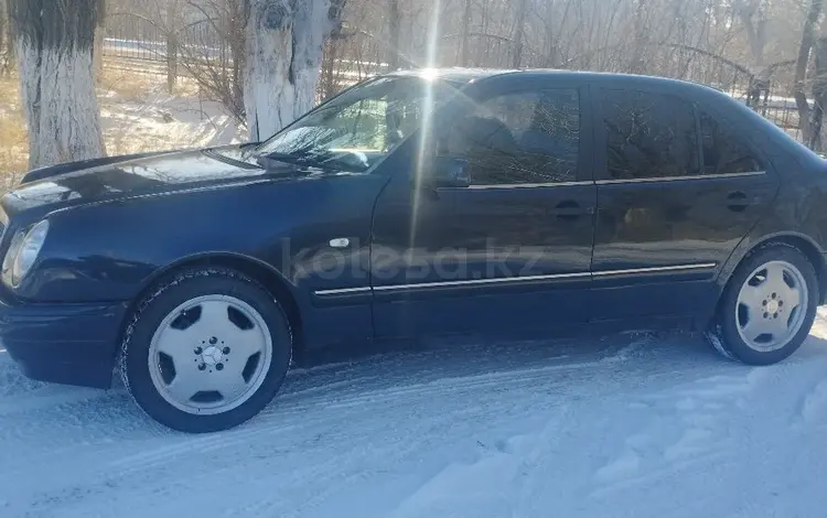 Mercedes-Benz E 230 1995 года за 2 100 000 тг. в Караганда