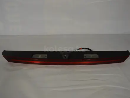 Накладка фонарь катафот молдинг крышки багажника Kia Cerato за 120 000 тг. в Караганда