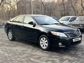 Toyota Camry 2010 года за 7 200 000 тг. в Астана – фото 2