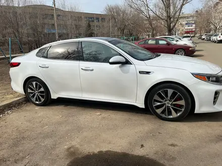 Kia Optima 2016 года за 6 999 000 тг. в Уральск – фото 2