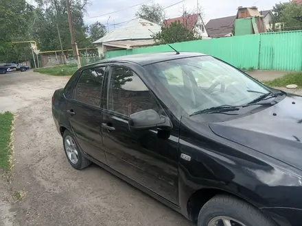 ВАЗ (Lada) Granta 2190 2013 года за 1 750 000 тг. в Алматы – фото 3