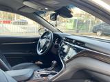 Toyota Camry 2020 года за 15 200 000 тг. в Алматы – фото 5