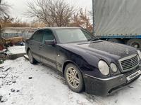 Mercedes-Benz E 280 1996 года за 3 000 000 тг. в Семей