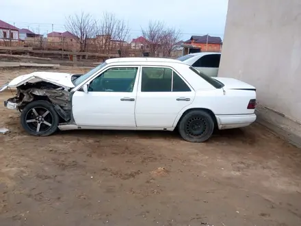 Mercedes-Benz E 220 1995 года за 1 000 000 тг. в Кызылорда – фото 6