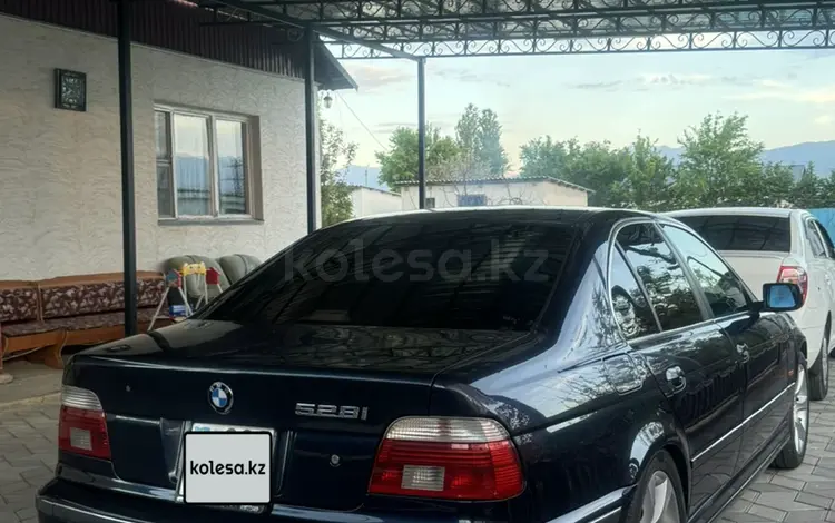 BMW 528 2000 года за 4 500 000 тг. в Тараз