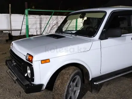 ВАЗ (Lada) Lada 2121 2011 года за 2 200 000 тг. в Айтеке би – фото 2