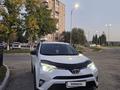 Toyota RAV4 2018 года за 14 100 000 тг. в Усть-Каменогорск – фото 3