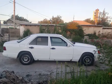 Mercedes-Benz 190 1987 года за 1 000 000 тг. в Шымкент – фото 4