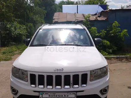 Jeep Compass 2012 года за 5 000 000 тг. в Уральск – фото 3