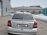 Opel Astra 2000 года за 2 500 000 тг. в Актобе – фото 4