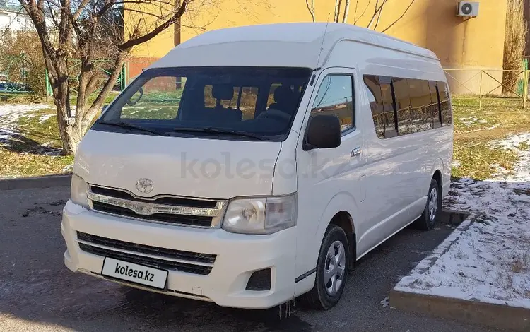 Toyota Hiace 2013 годаfor12 500 000 тг. в Шымкент