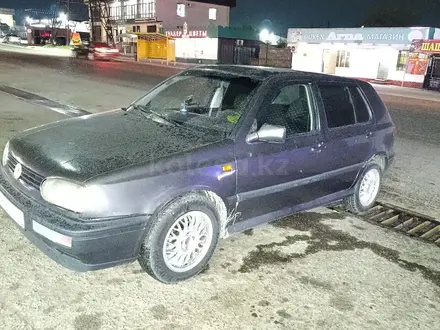 Volkswagen Golf 1993 года за 1 200 000 тг. в Алматы – фото 2