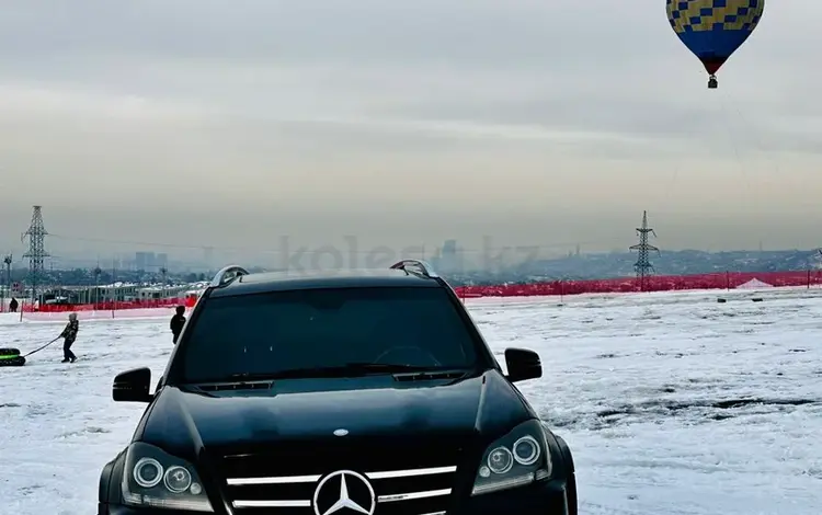 Mercedes-Benz GL 500 2008 годаfor9 000 000 тг. в Алматы