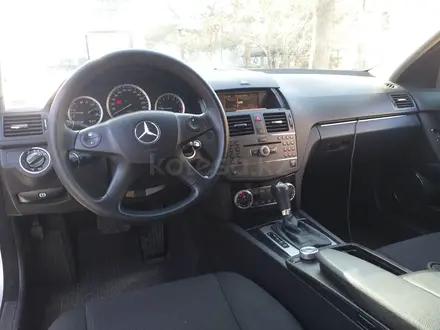 Mercedes-Benz C 180 2009 года за 5 400 000 тг. в Алматы – фото 13