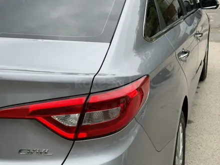 Hyundai Sonata 2015 года за 8 750 000 тг. в Алматы – фото 15