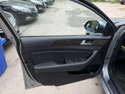 Hyundai Sonata 2015 года за 8 750 000 тг. в Алматы – фото 18