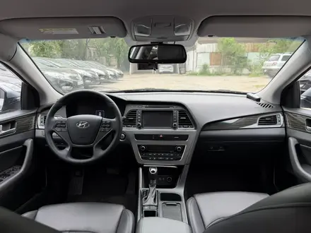 Hyundai Sonata 2015 года за 8 750 000 тг. в Алматы – фото 32