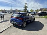 Hyundai i20 2023 года за 5 900 000 тг. в Астана – фото 2