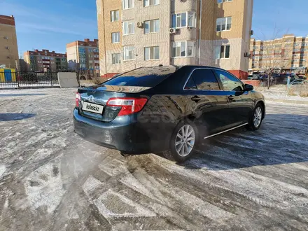 Toyota Camry 2013 года за 8 000 000 тг. в Актобе – фото 5