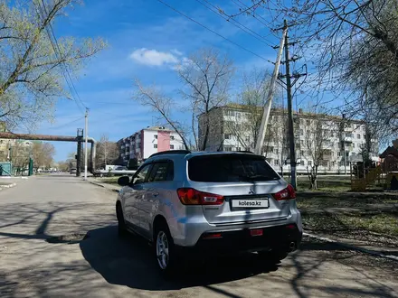 Mitsubishi ASX 2011 года за 7 000 000 тг. в Петропавловск – фото 3