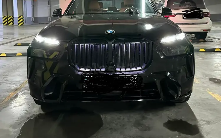 BMW X7 2024 годаүшін71 000 000 тг. в Астана